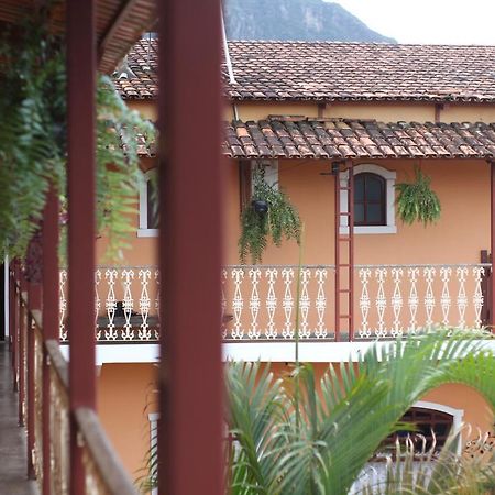 Recanto das Abelhas - 400 m do centro histórico Hotel Tiradentes Exterior foto